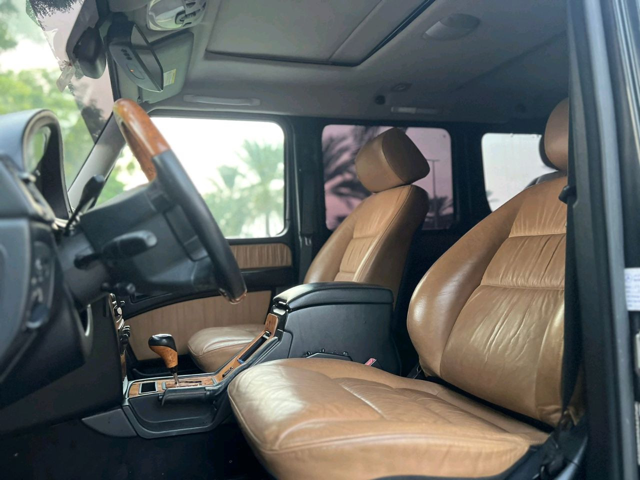 Mercedes Benz G-Class - Image 4