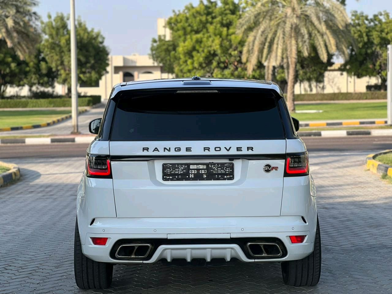 Range Rover Sport - Image 8