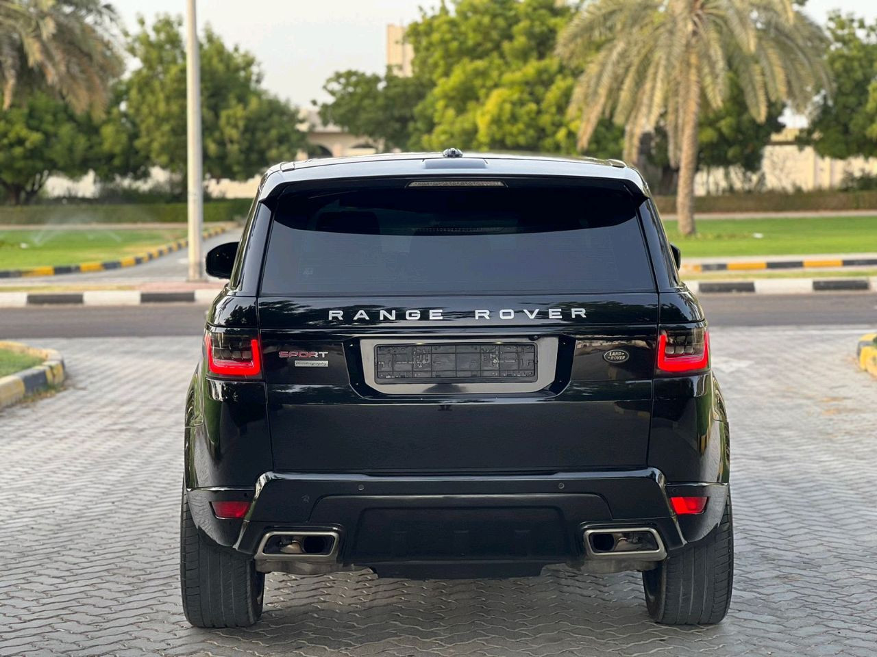 Range Rover Sport - Image 4