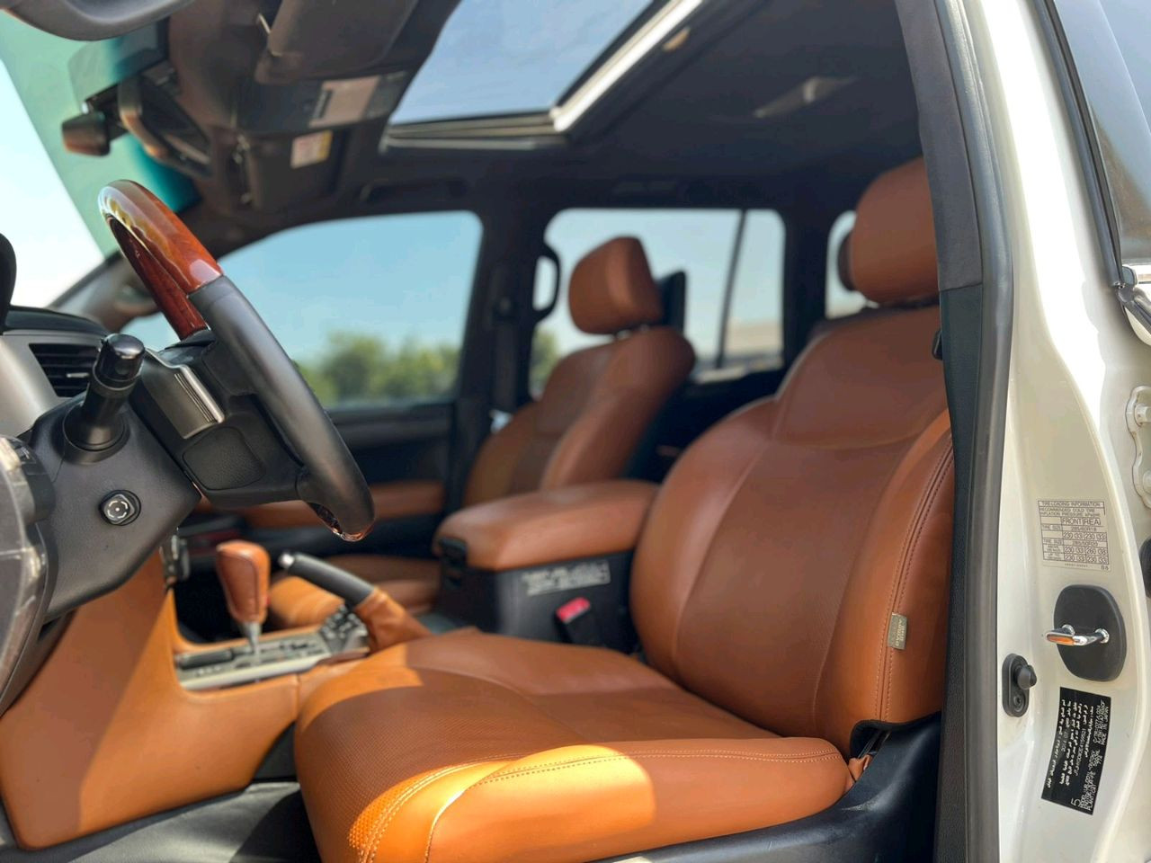 Lexus LX-Series - Image 10