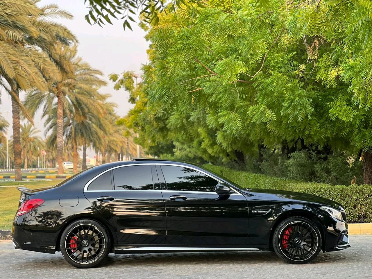 Mercedes Benz C-Class - Image 5