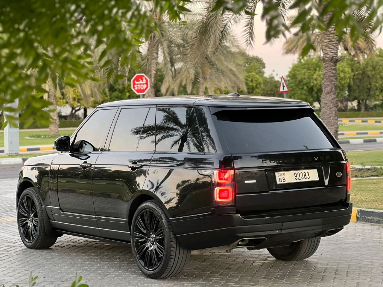 Range Rover Vogue - Image 4