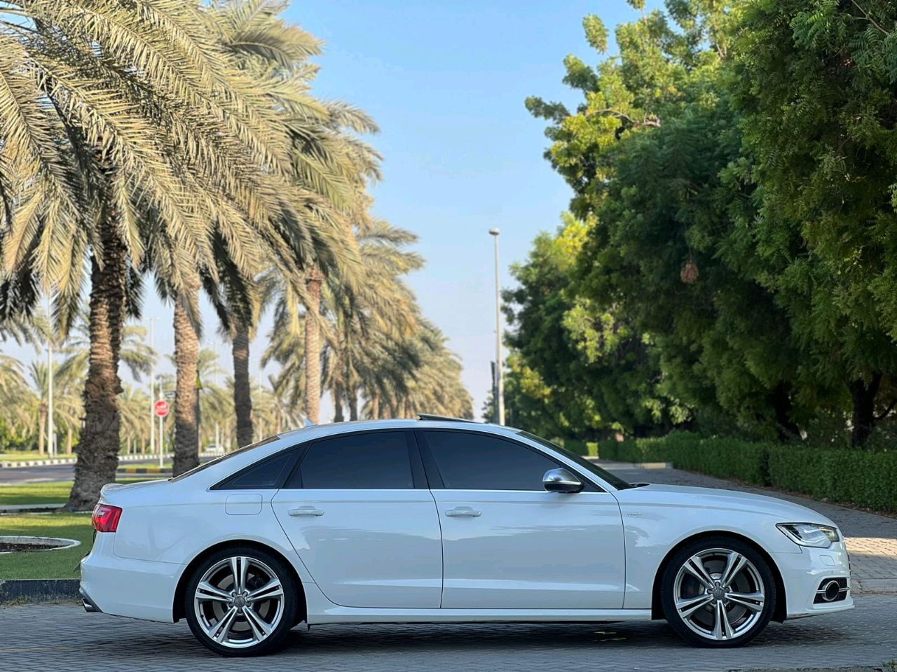 Audi S6/RS6 - Image 9