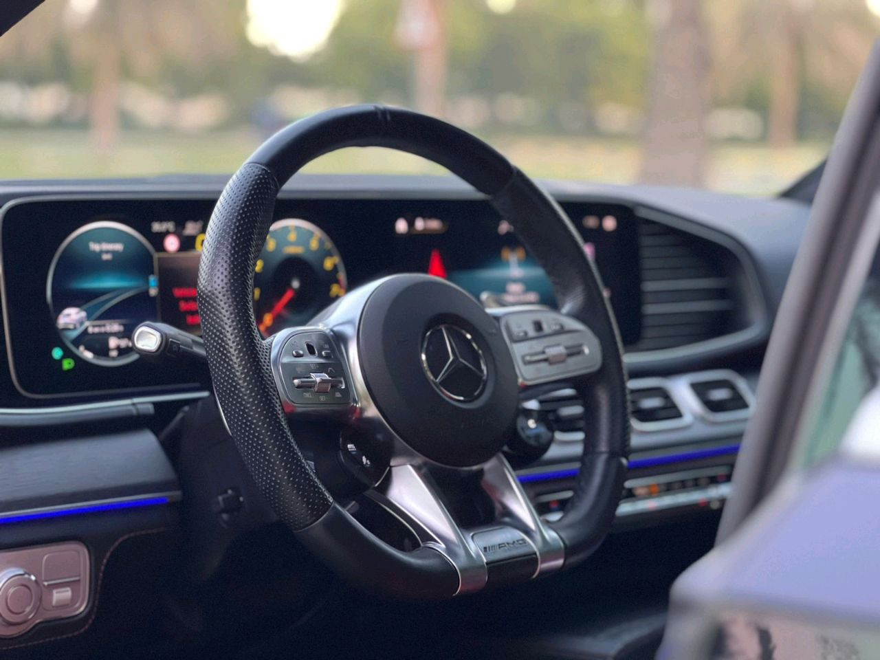 Mercedes Benz GLE SUV - Image 4