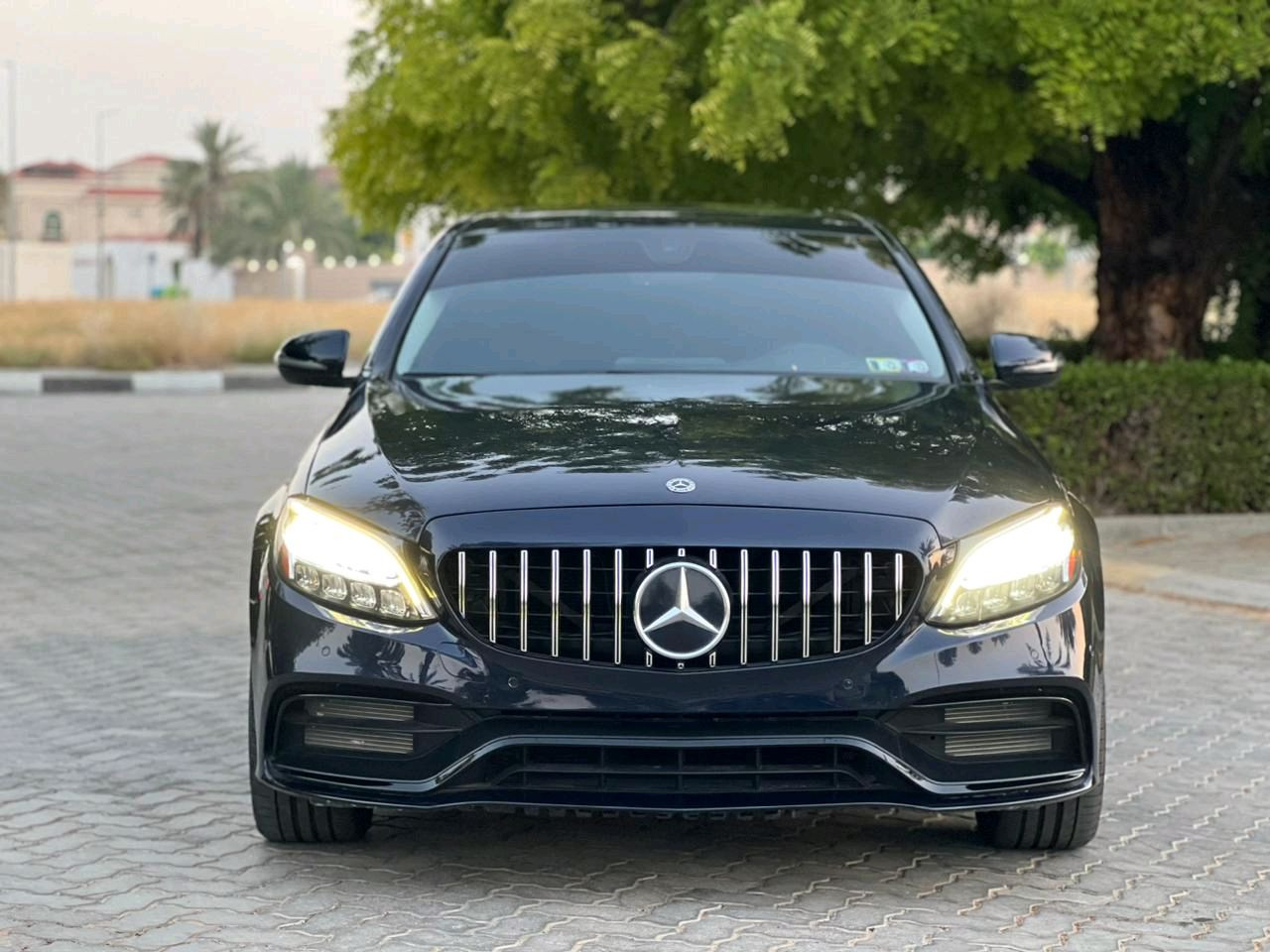 Mercedes Benz C-Class - Image 12