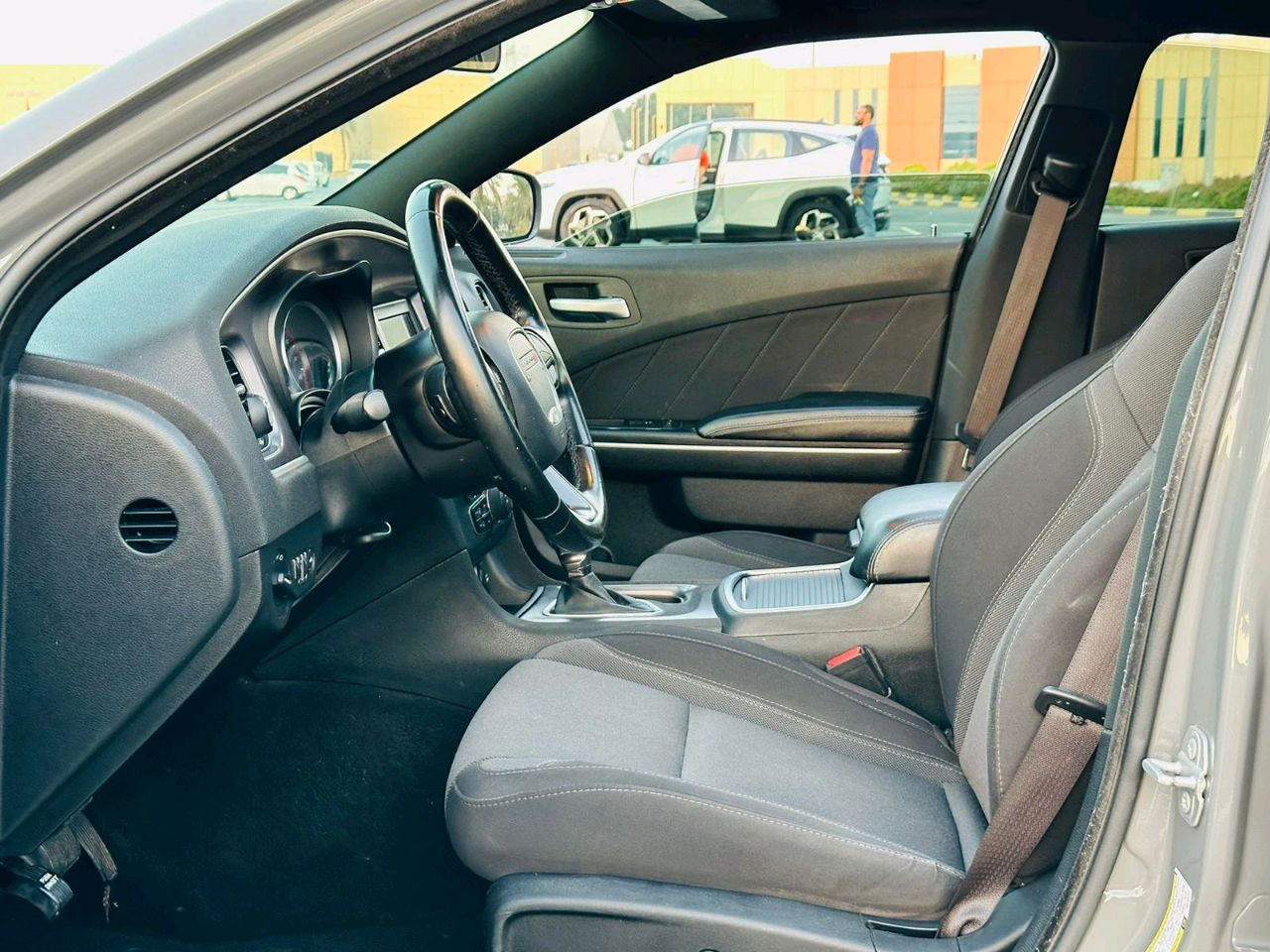 Dodge Charger - Image 12