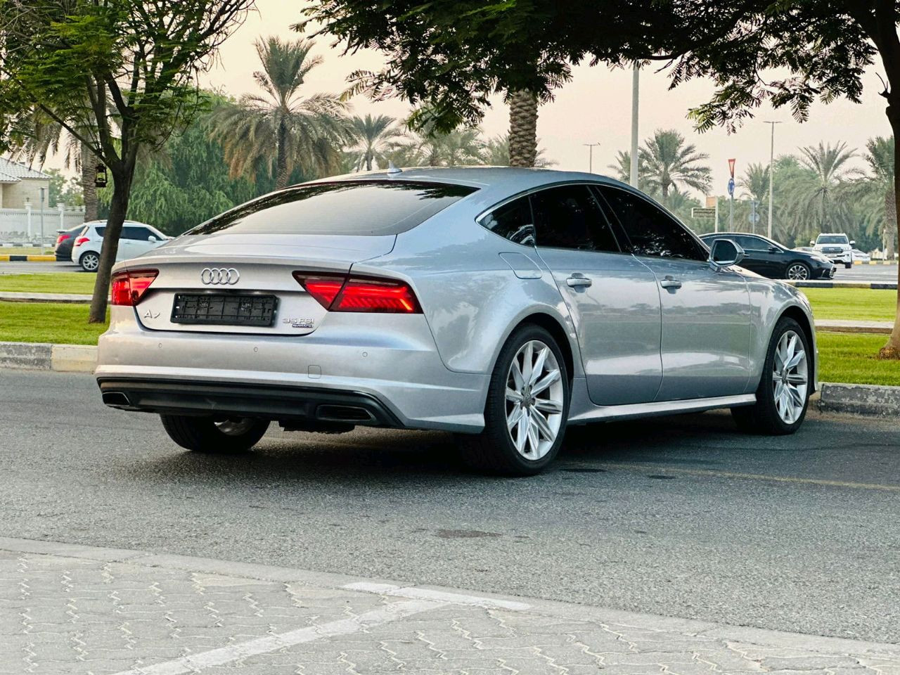 Audi A7 - Image 7