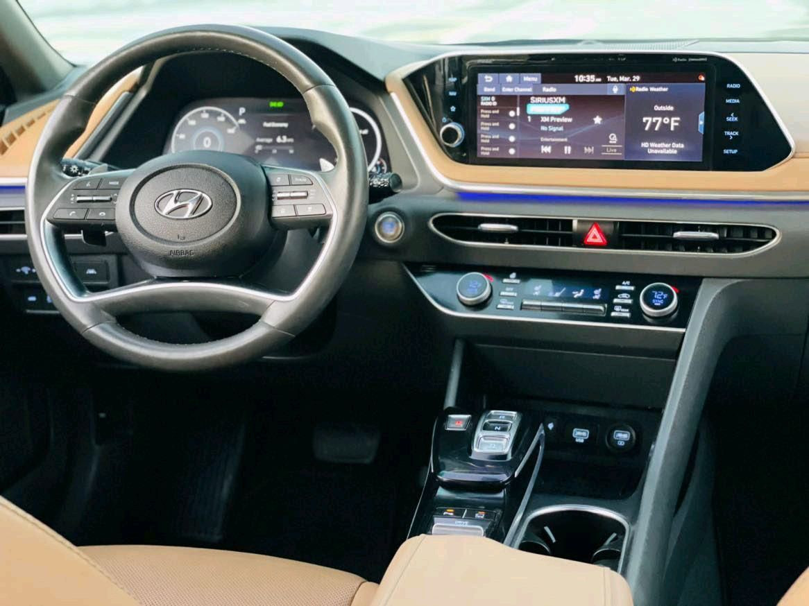 Hyundai Sonata - Image 8