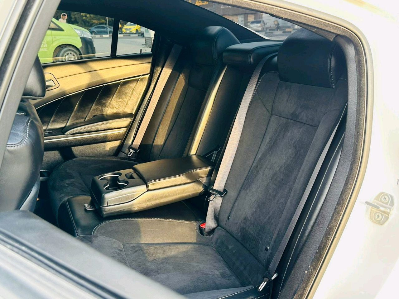Dodge Charger - Image 8