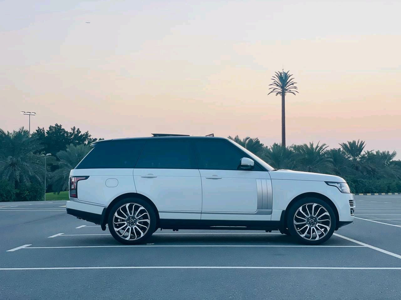 Range Rover Vogue - Image 3