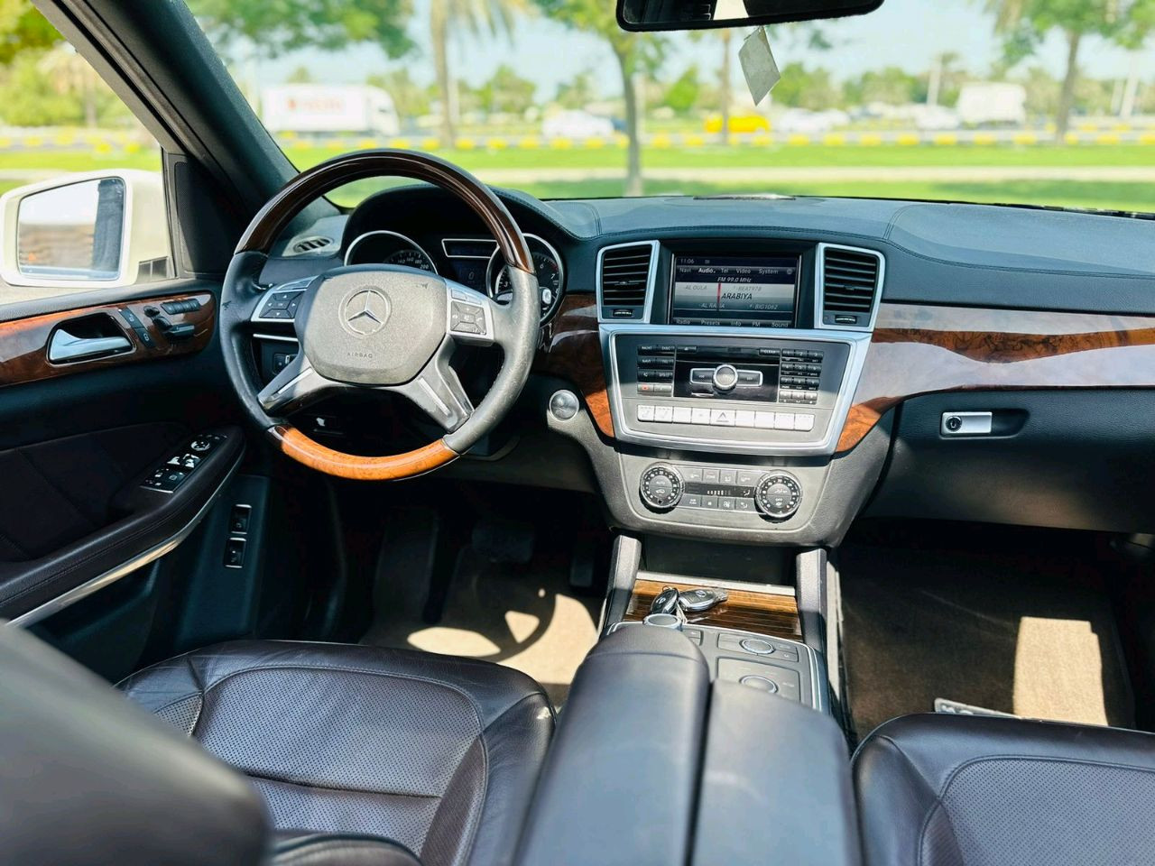Mercedes Benz CLS-Class - Image 12