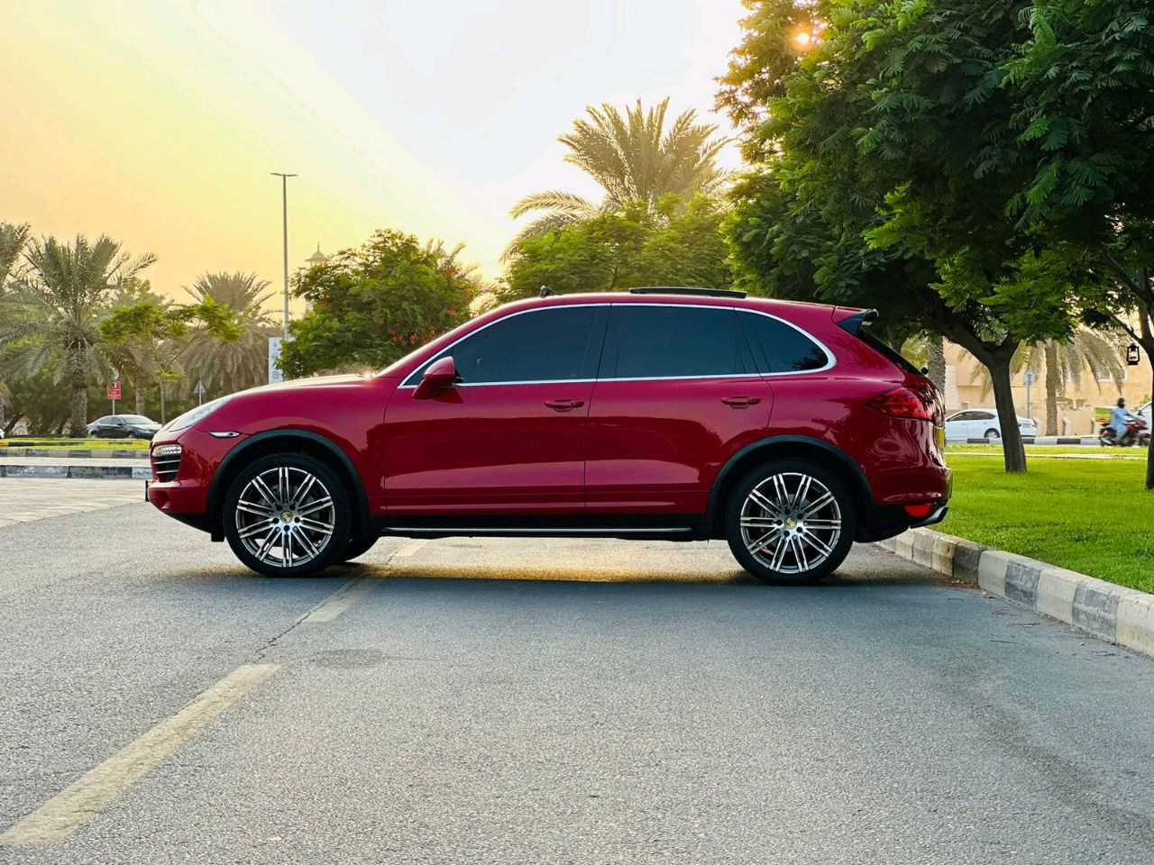 Porsche Cayenne - Image 9