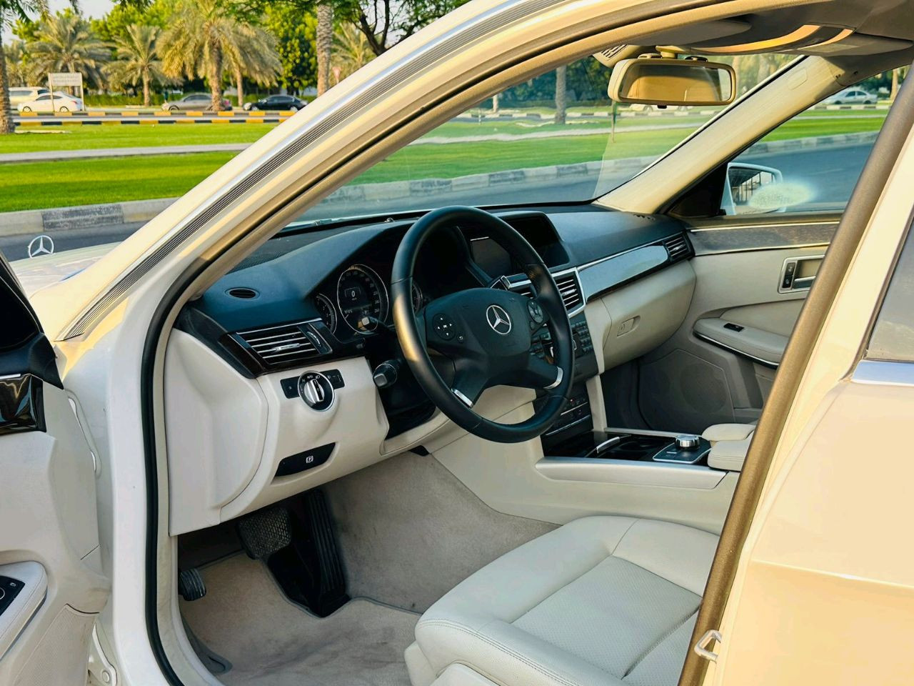 Mercedes Benz E-Class - Image 8