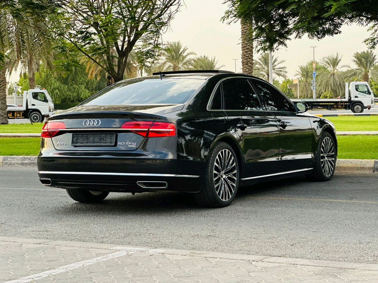 Audi A8 - Image 4