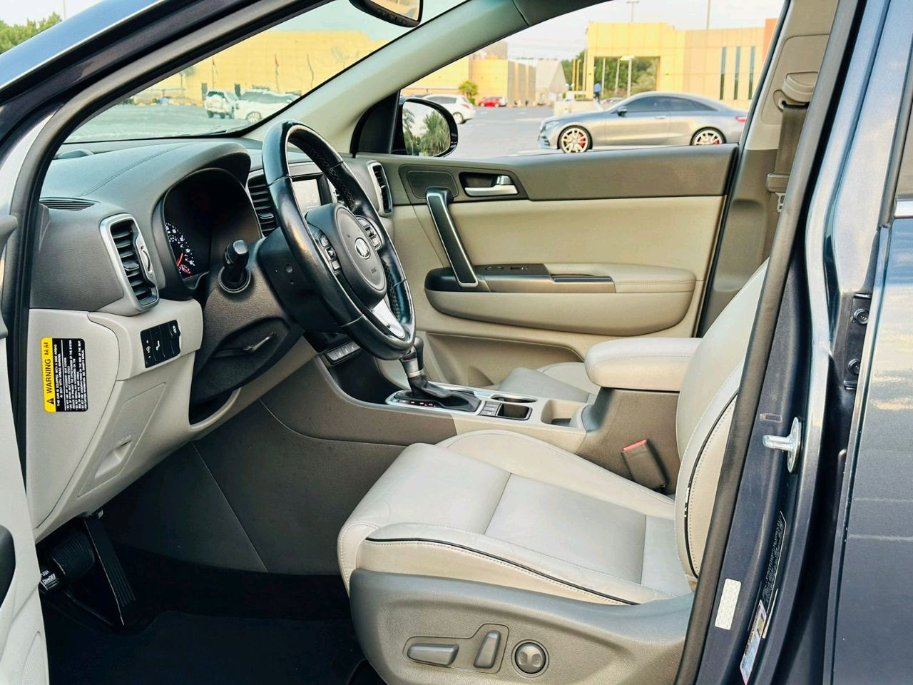 KIA Sportage - Image 8