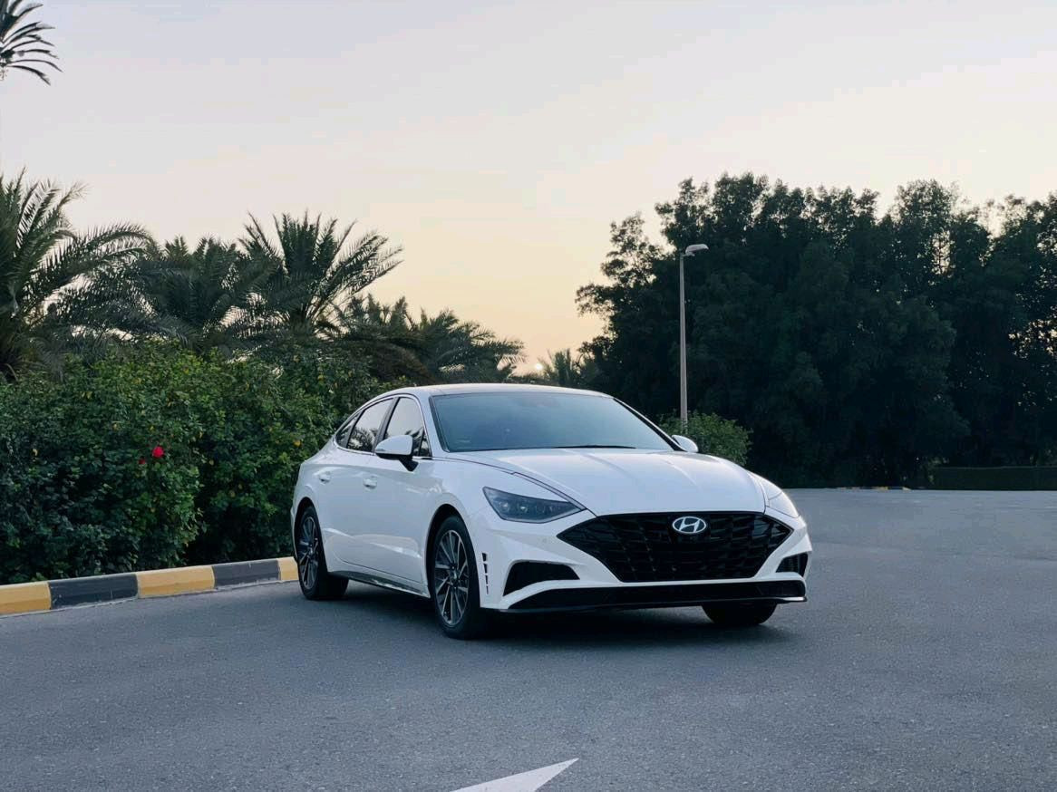 Hyundai Sonata - Image 5