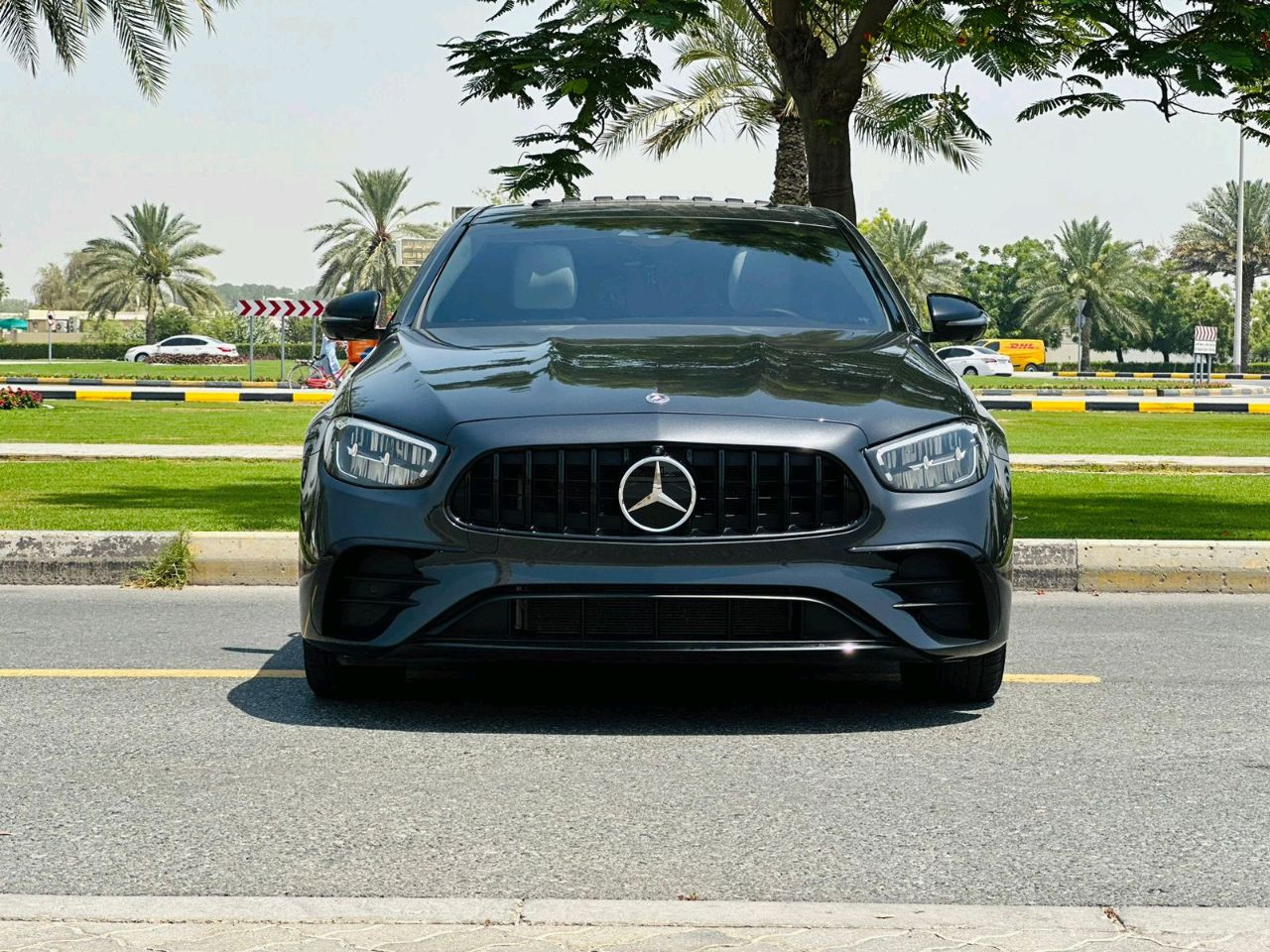 Mercedes Benz E-Class - Image 19