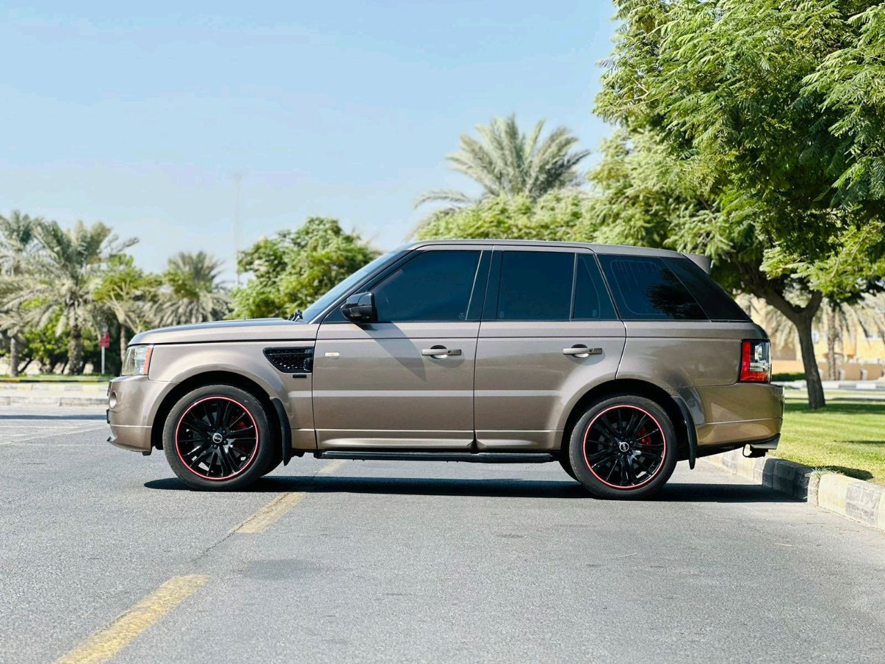 Range Rover Sport - Image 3