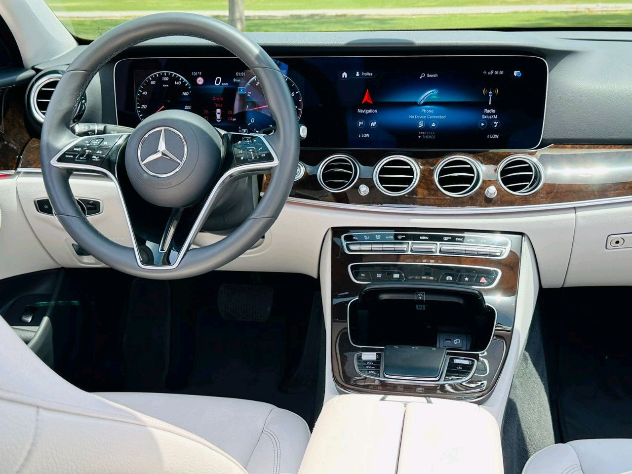 Mercedes Benz E-Class - Image 9