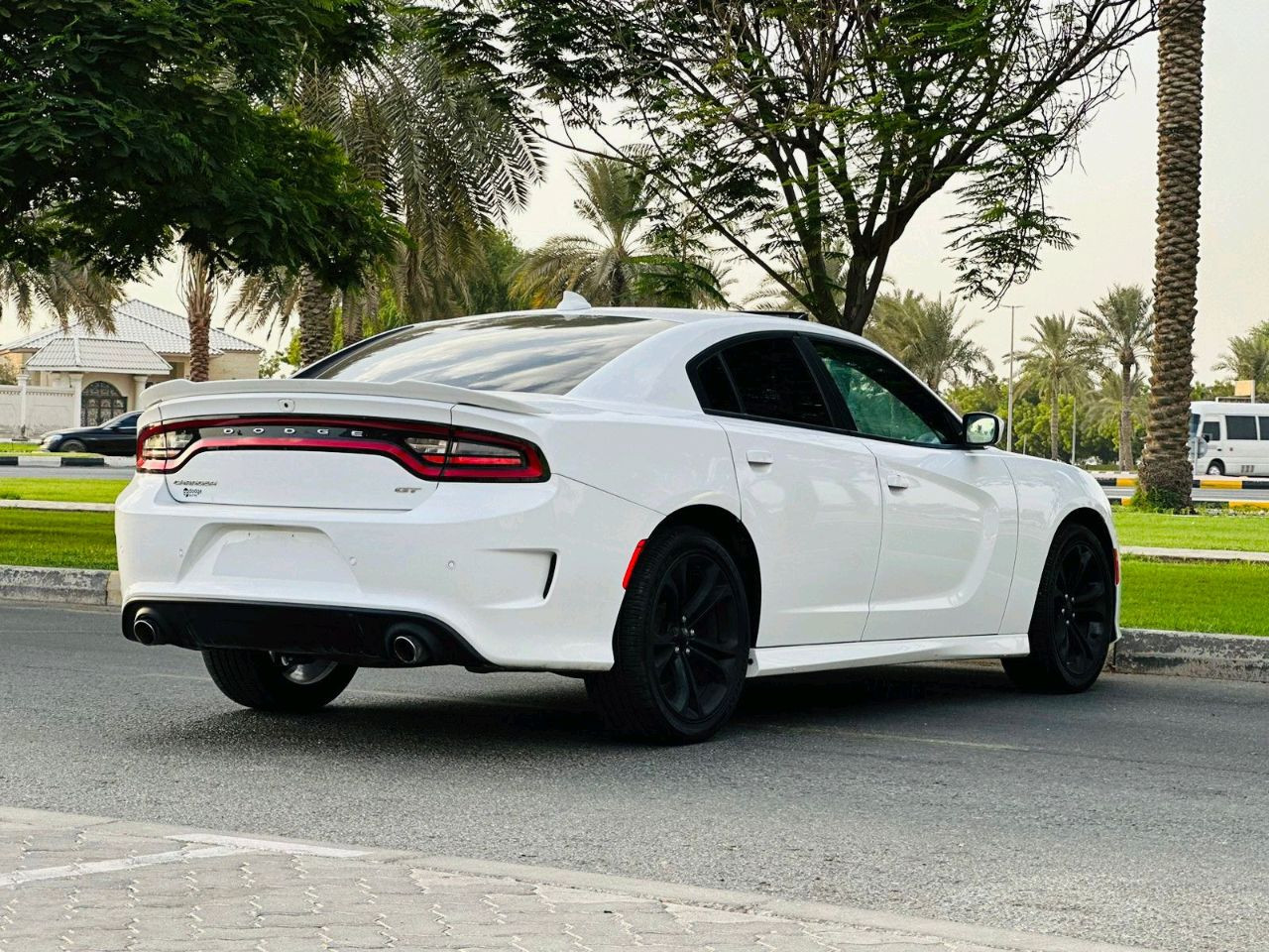 Dodge Charger - Image 3