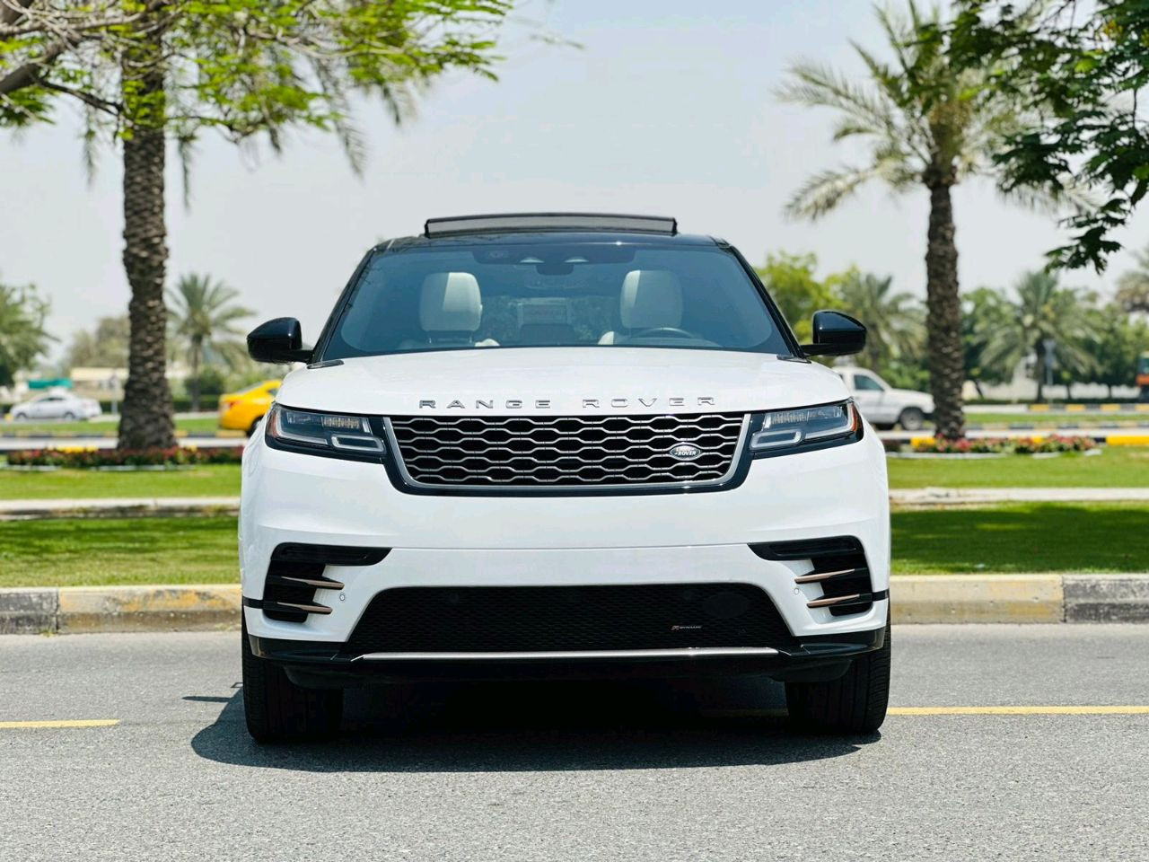 Range Rover VELAR - Image 3