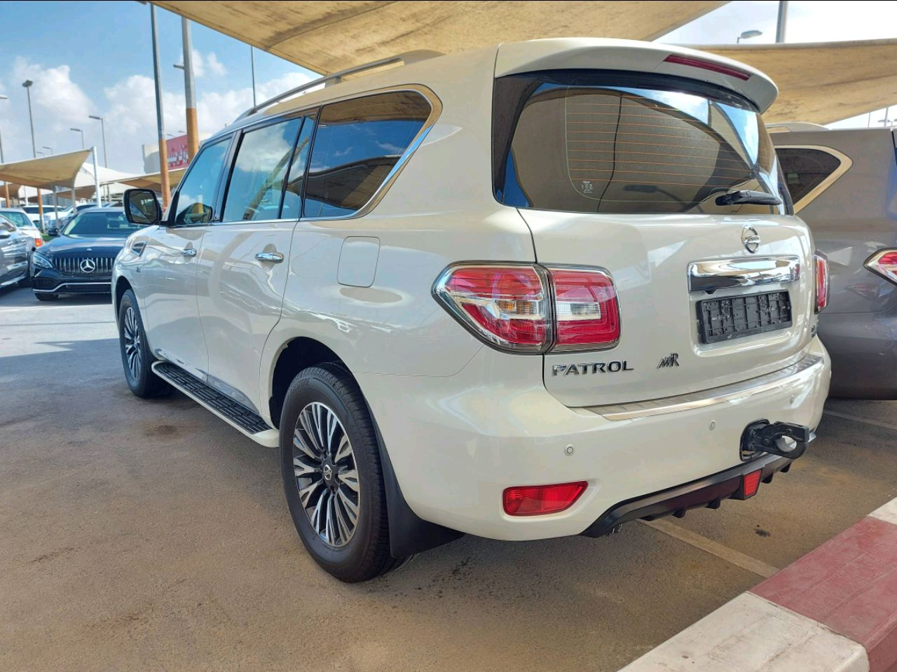 Nissan Patrol - Image 4