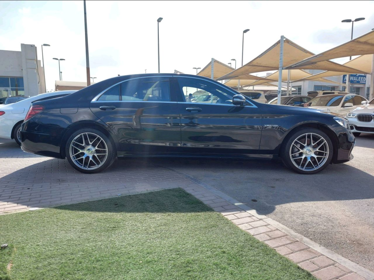 Mercedes Benz S-Class - Image 5