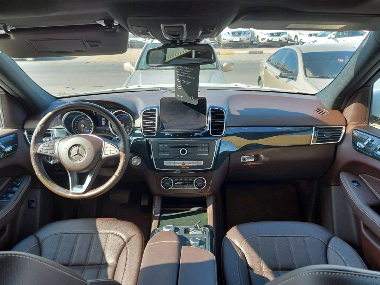 Mercedes Benz GLE SUV - Image 6