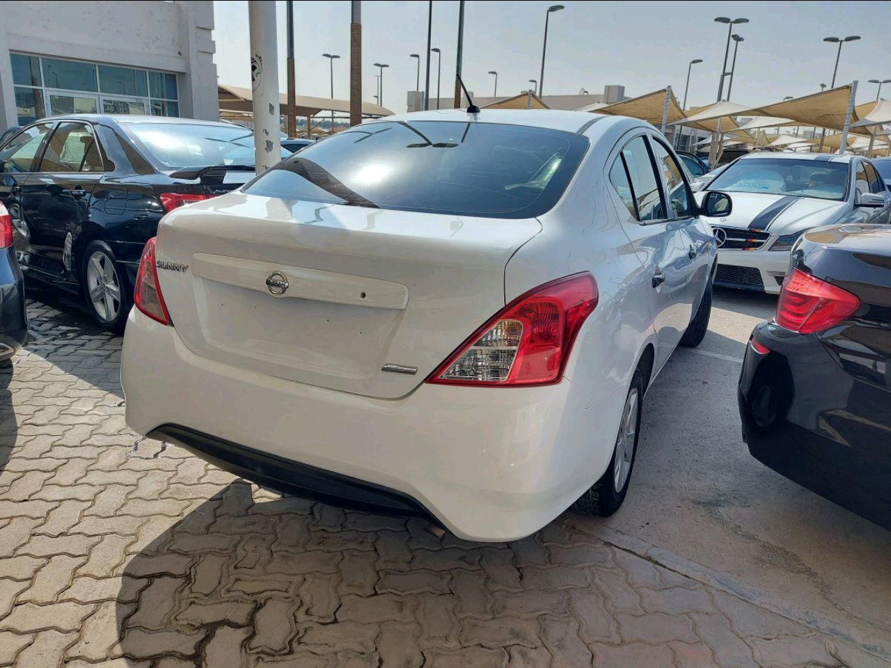 Nissan Sunny - Image 3