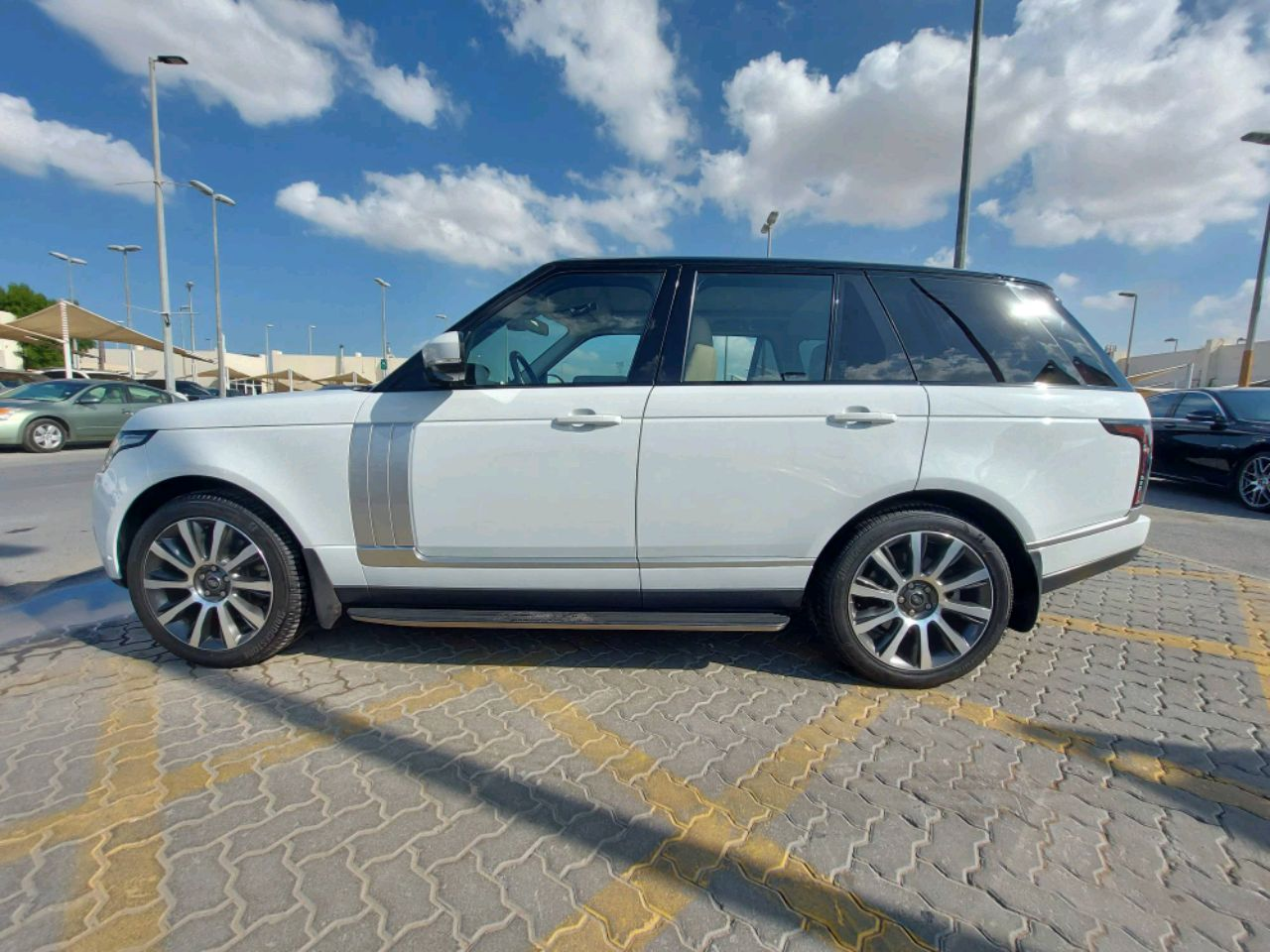 Range Rover Vogue - Image 4