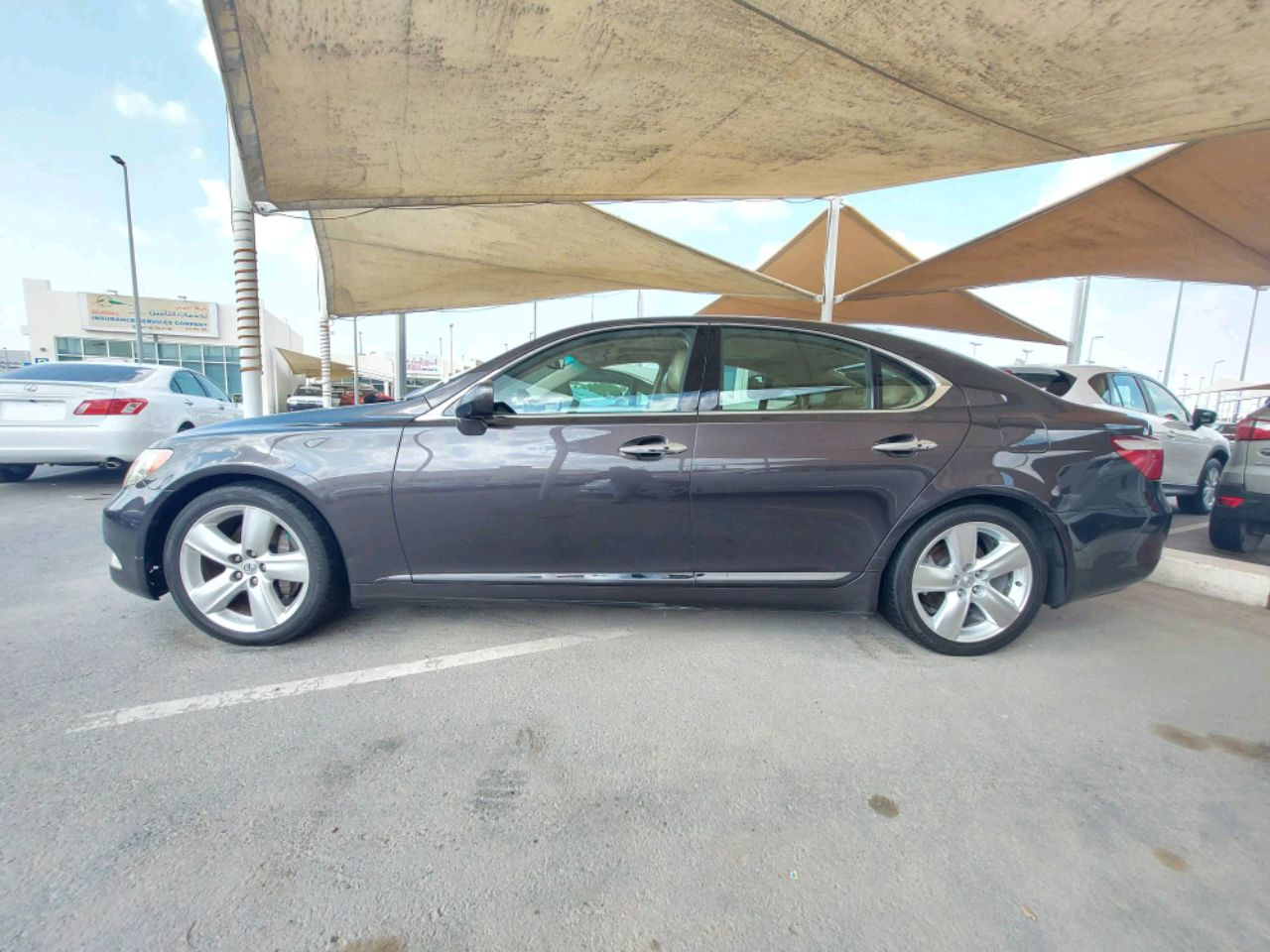 Lexus LS-Series - Image 6