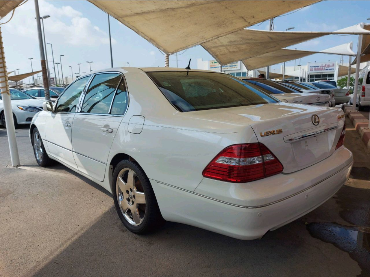 Lexus LS-Series - Image 4