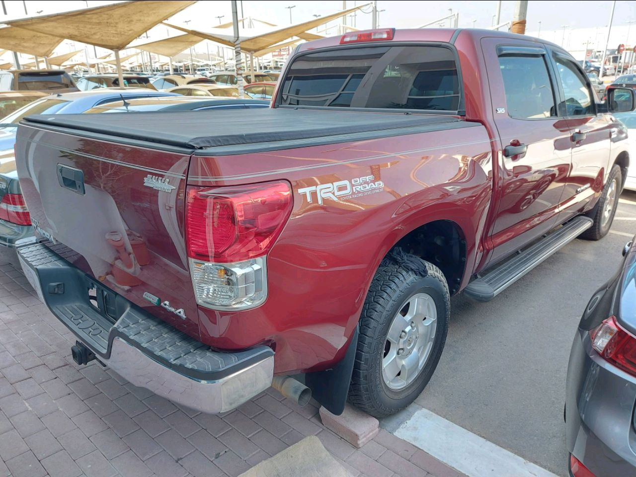Toyota Tundra - Image 6
