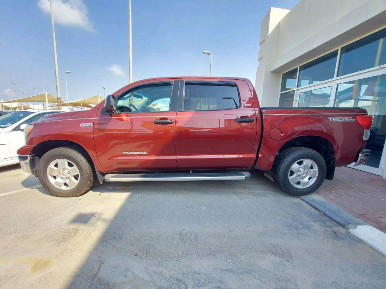 Toyota Tundra - Image 4