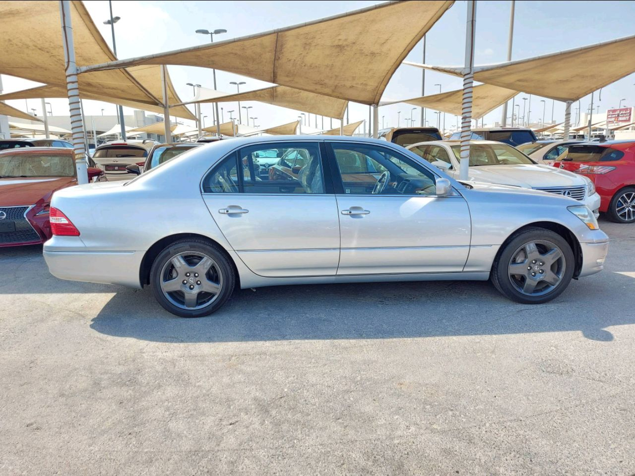 Lexus LS-Series - Image 3