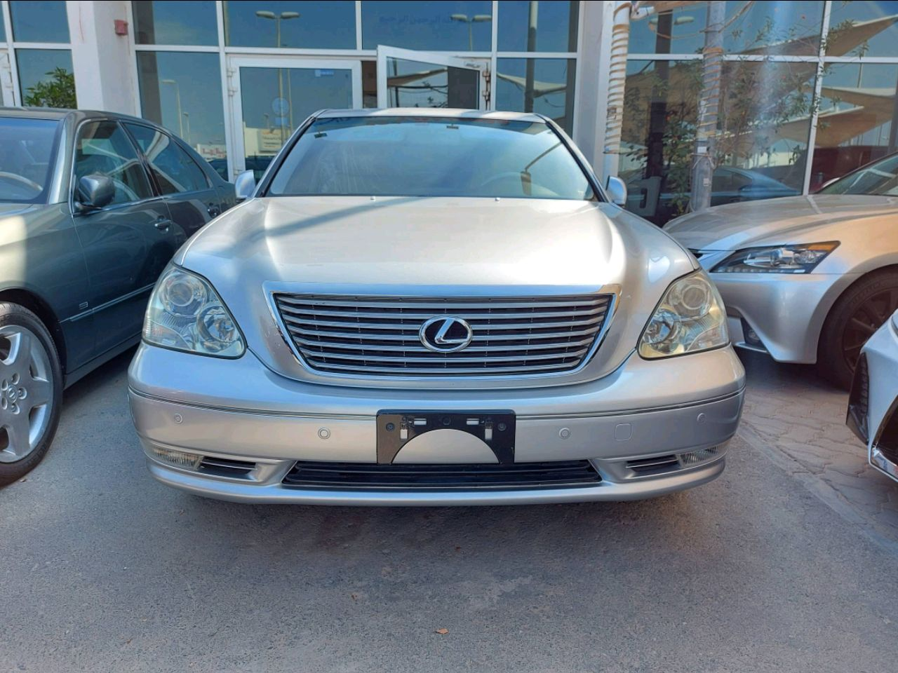 Lexus LS-Series - Image 4