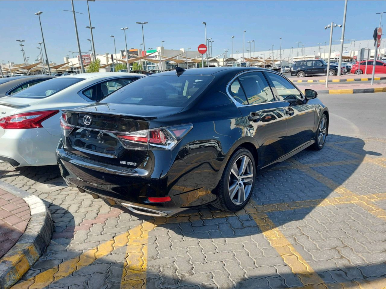 Lexus GS-Series - Image 3