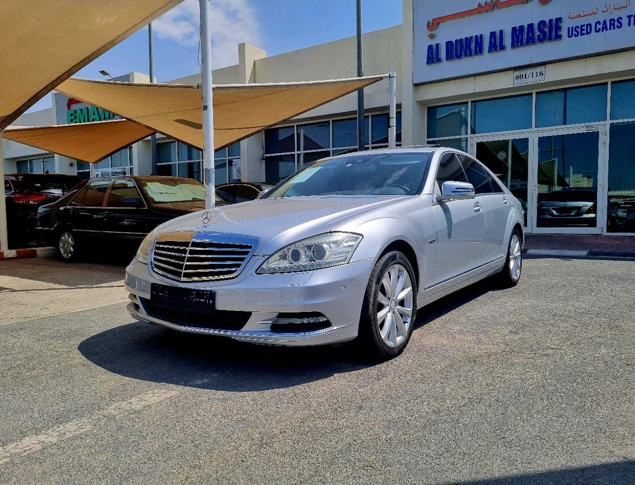 Mercedes Benz S-Class - Image 4