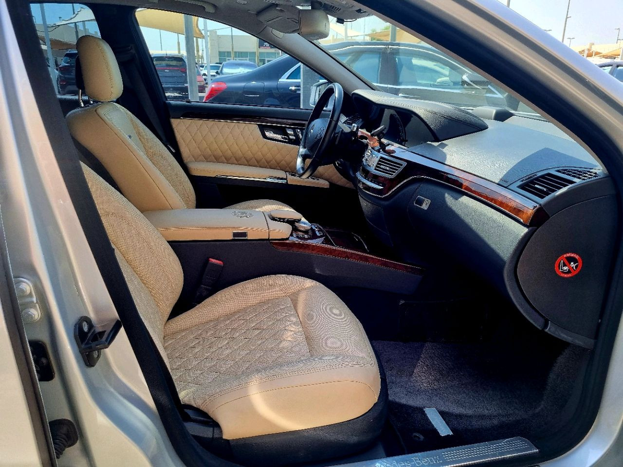 Mercedes Benz S-Class - Image 12