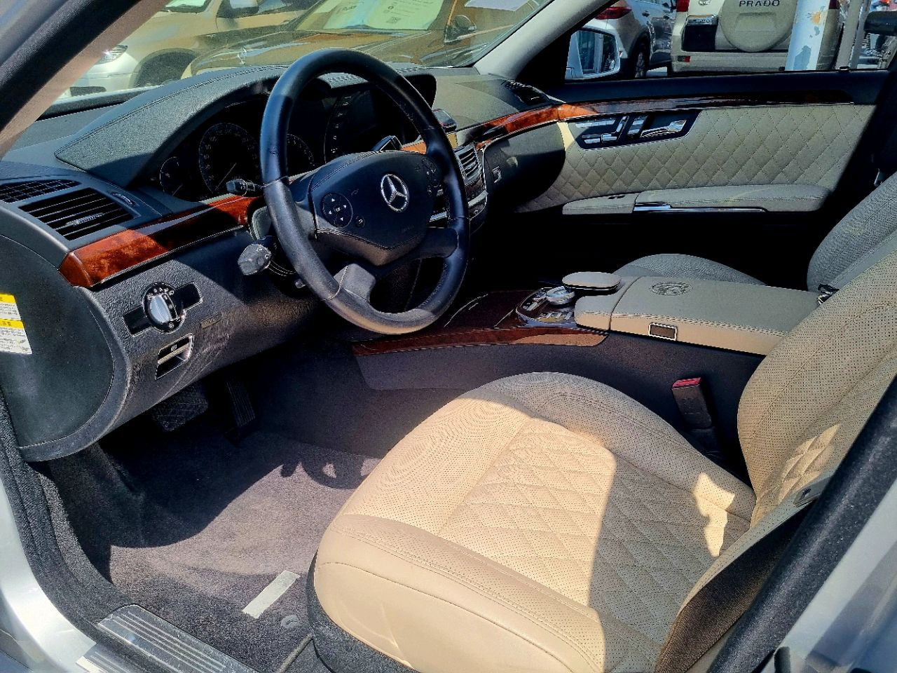 Mercedes Benz S-Class - Image 8