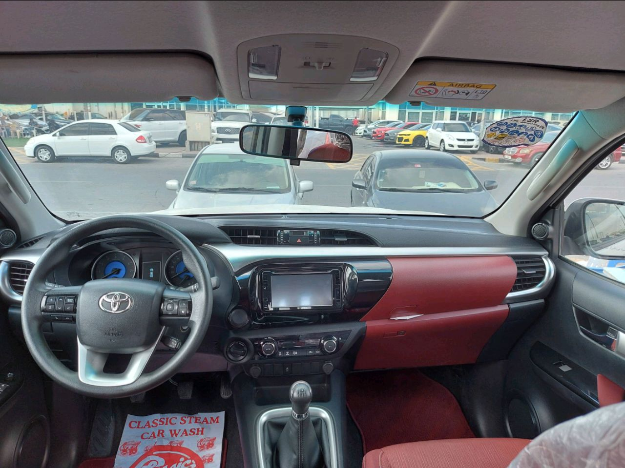 Toyota Hilux - Image 6