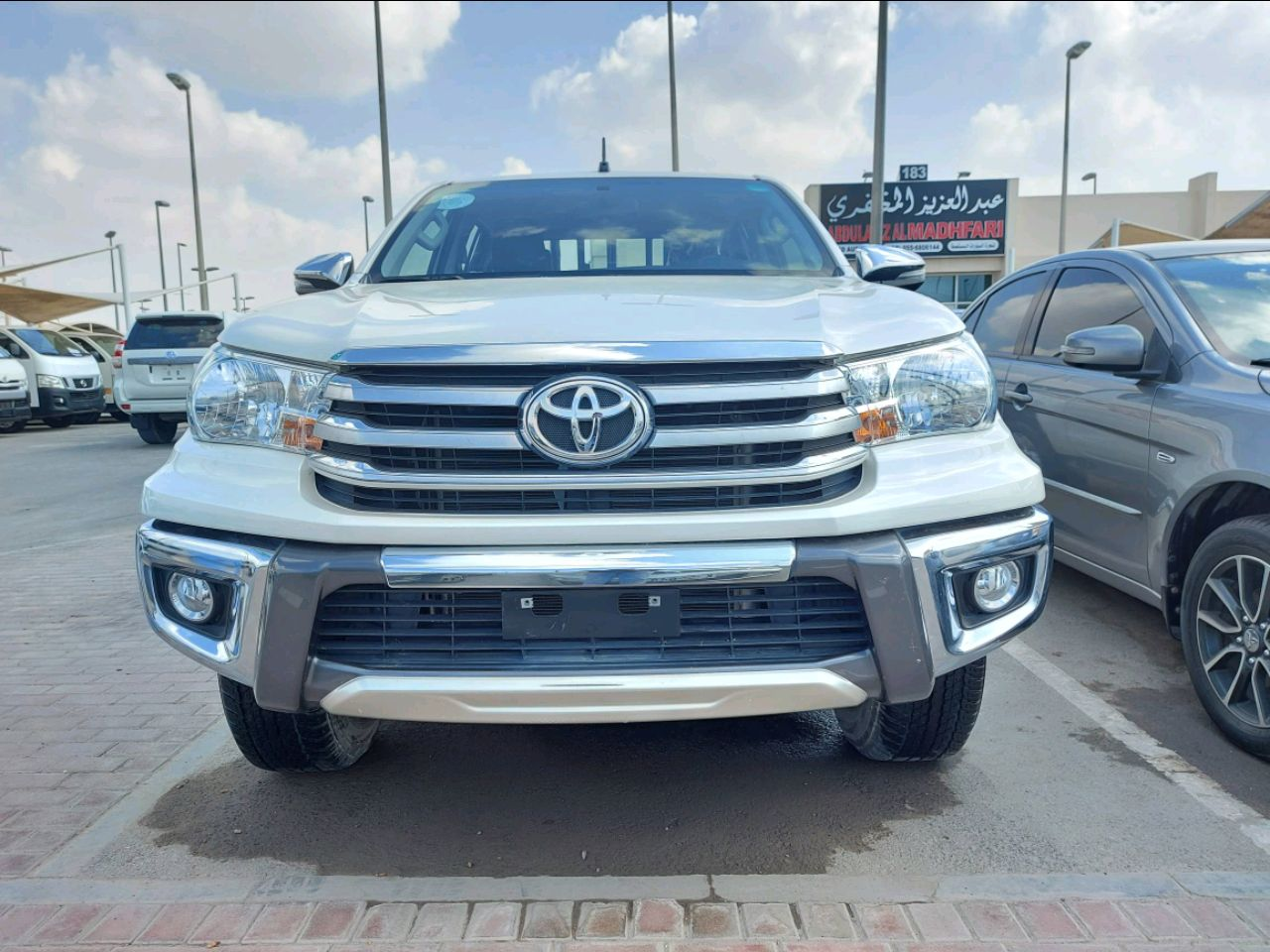 Toyota Hilux - Image 5