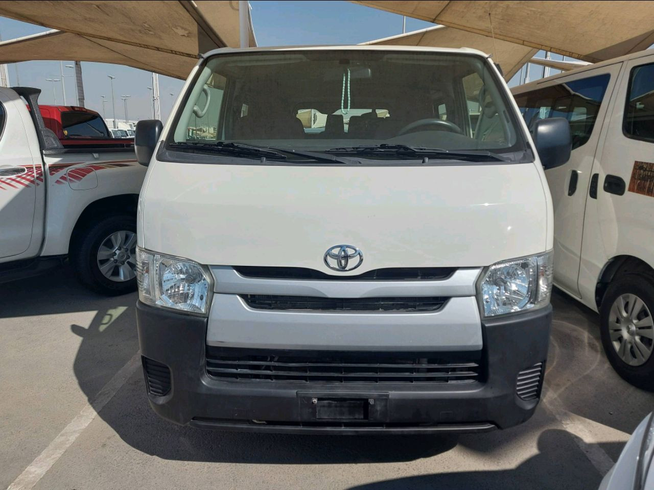 Toyota Hiace - Image 4