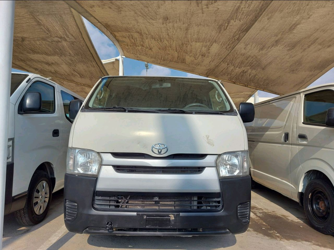 Toyota Hiace - Image 5