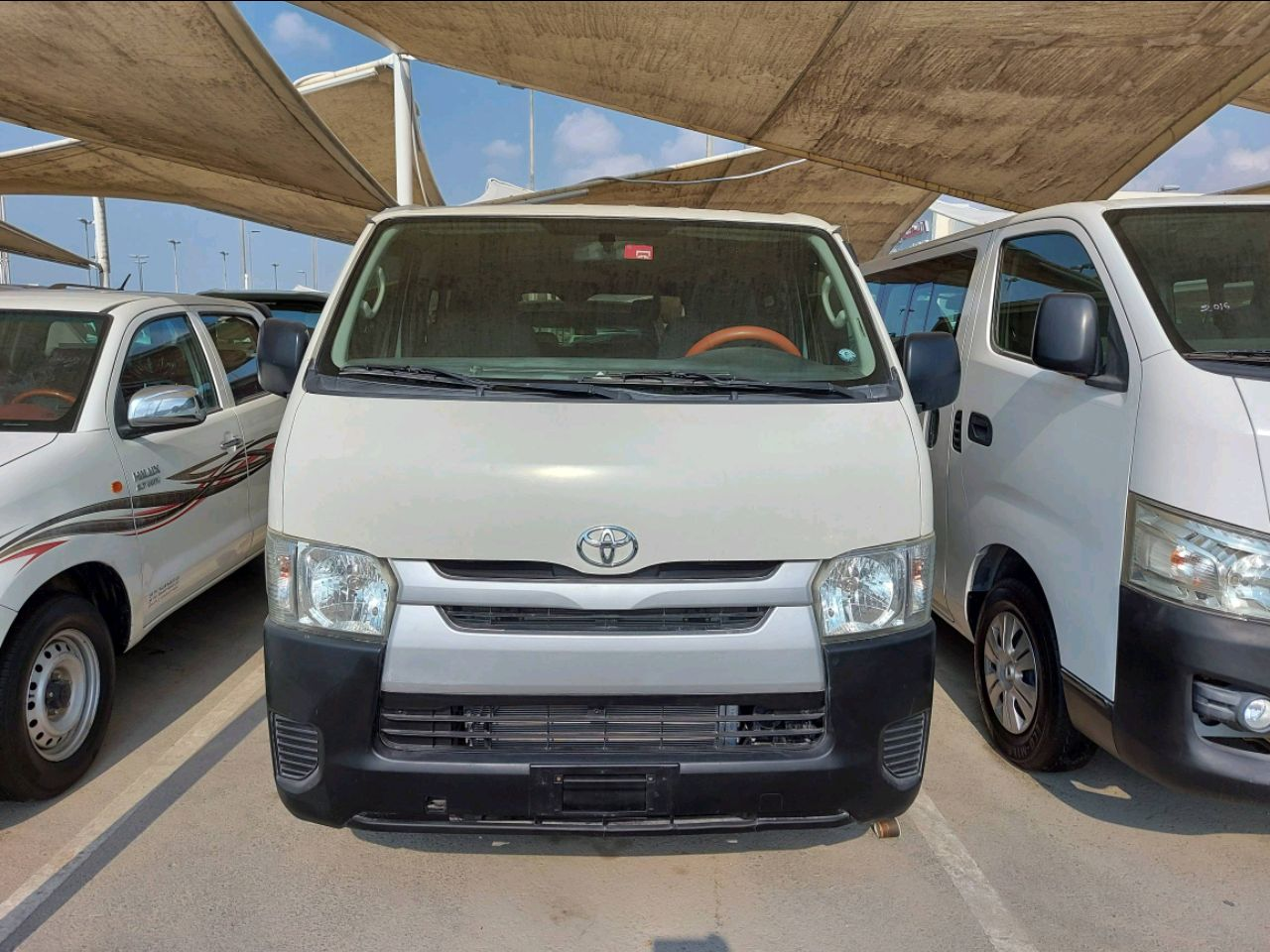 Toyota Hiace - Image 4
