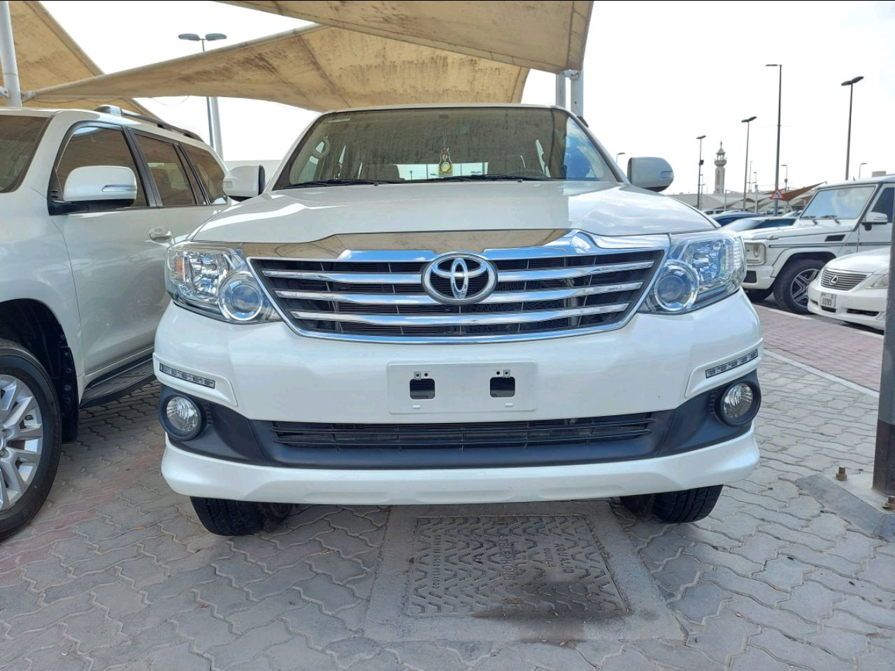 Toyota Fortuner - Image 3