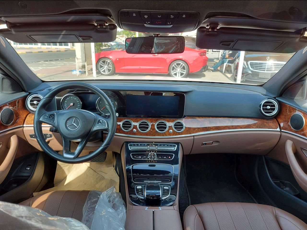 Mercedes Benz E-Class - Image 6