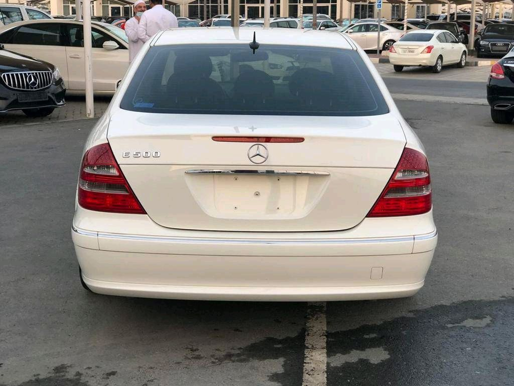 Mercedes Benz E-Class - Image 4