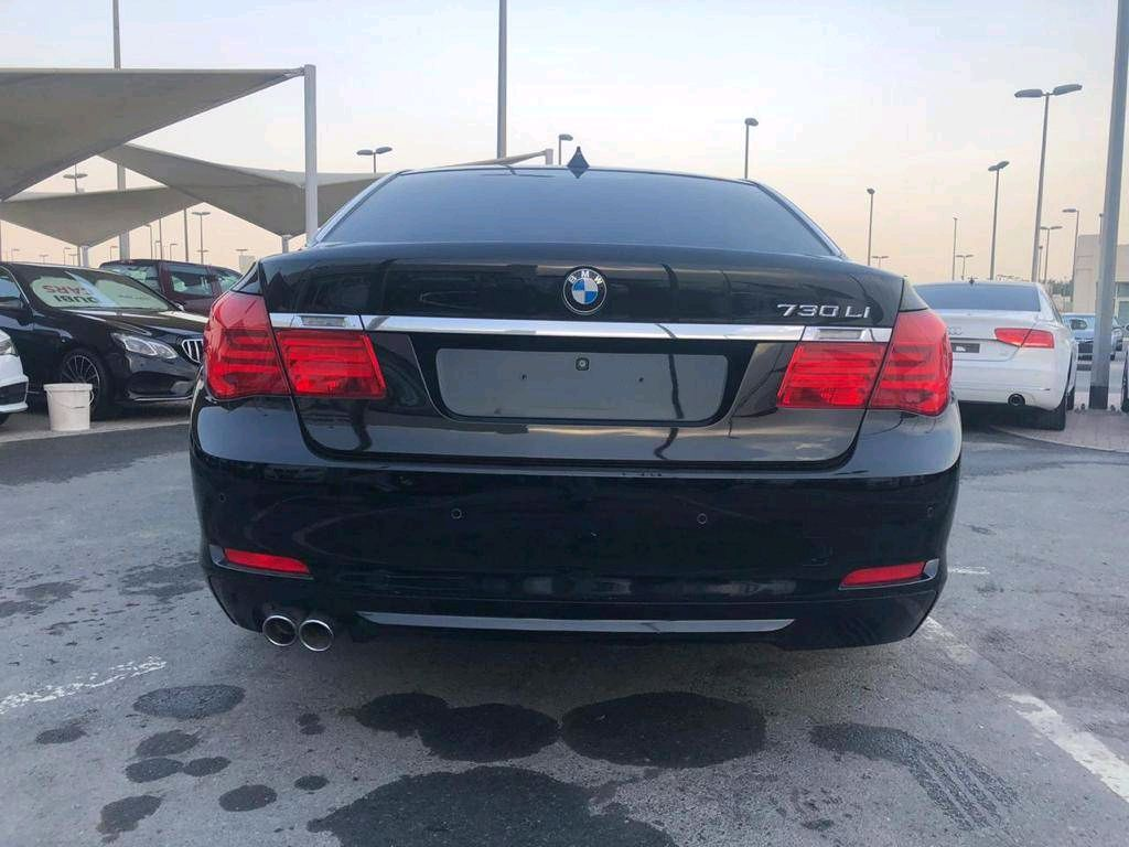 BMW 7-Series - Image 4