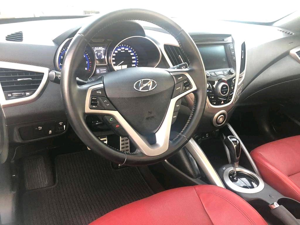 Hyundai Veloster - Image 6